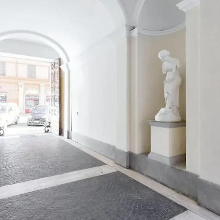 Charming With Panoramic View In The Heart Of Apartman Róma
