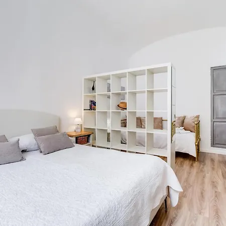 Charming With Panoramic View In The Heart Of Apartamento Roma