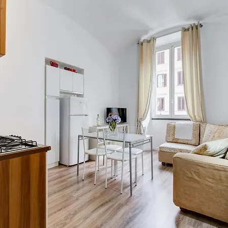 Charming With Panoramic View In The Heart Of Roma